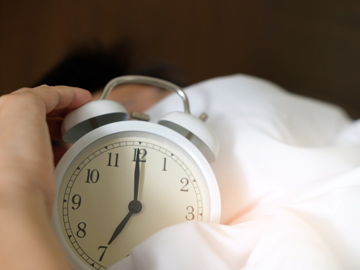 11 Biohacks für einen besseren Schlaf und SchlafABC